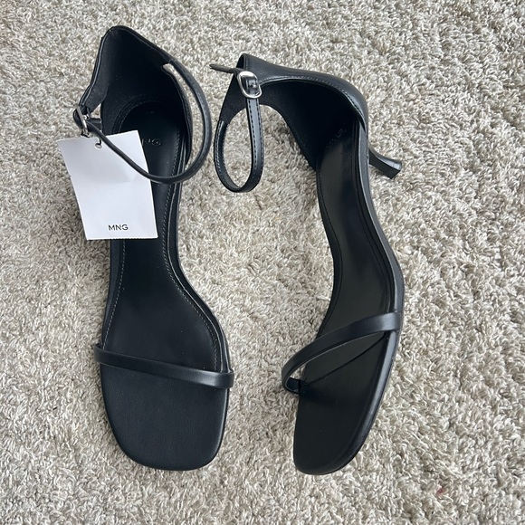 Mango Shoes - Mango Elegant Black Heeled Sandals. Size 8